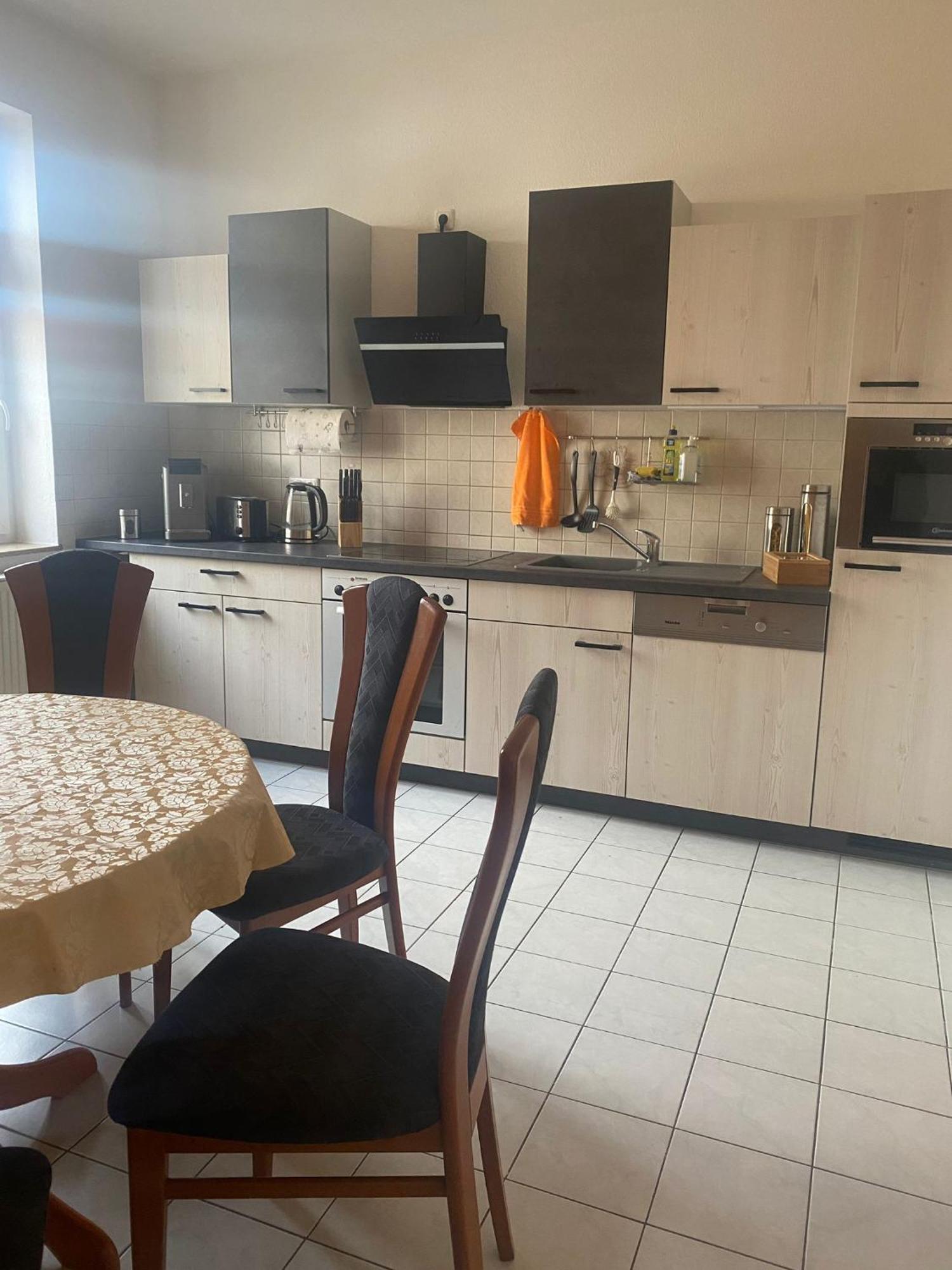 Fewo "Franzi" 5 Personen, Zentrale Lage, Parkplatz Dessau-Rosslau Екстериор снимка