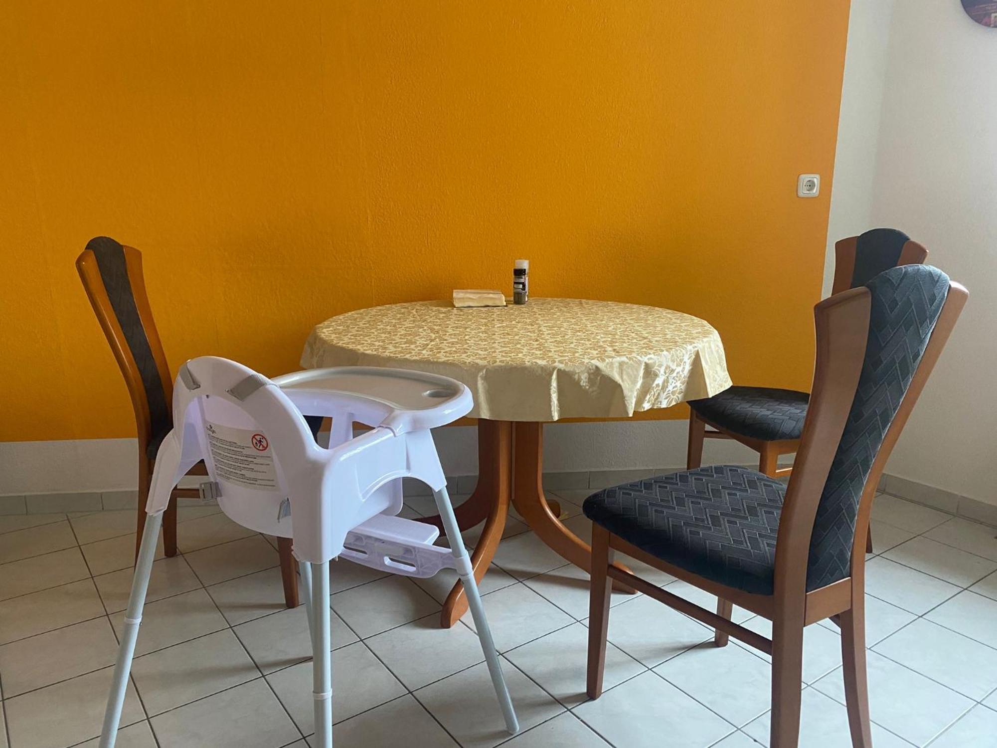 Fewo "Franzi" 5 Personen, Zentrale Lage, Parkplatz Dessau-Rosslau Екстериор снимка