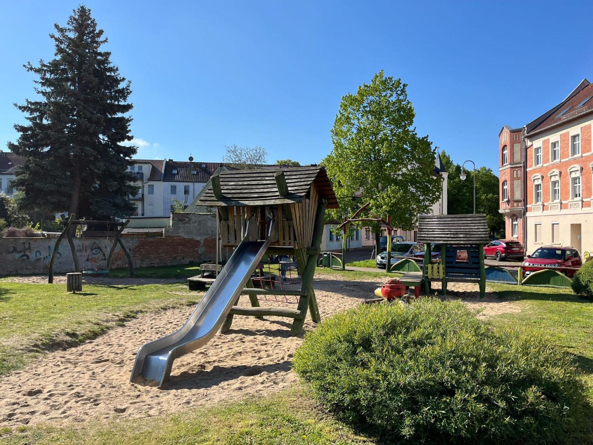 Fewo "Franzi" 5 Personen, Zentrale Lage, Parkplatz Dessau-Rosslau Екстериор снимка